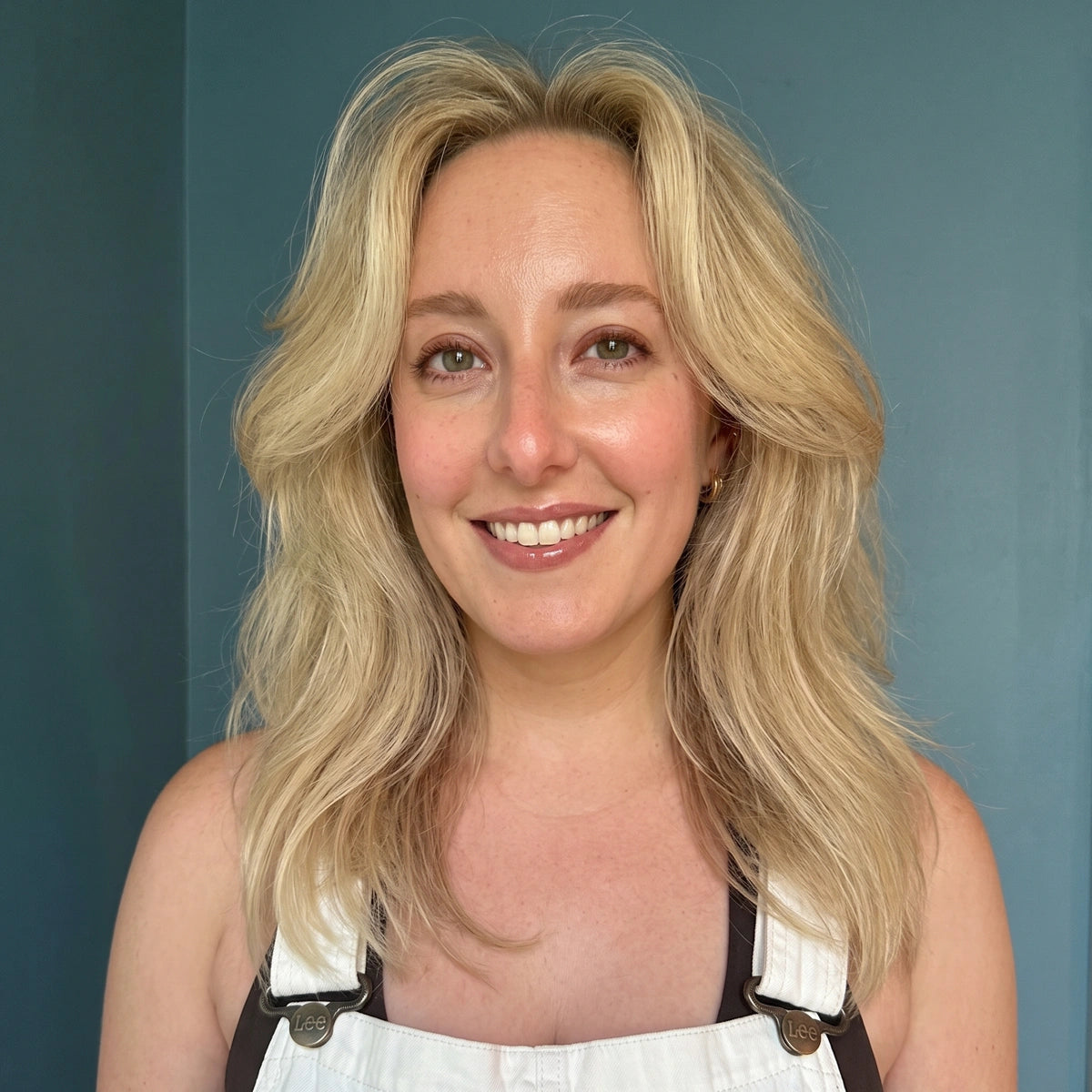 Lifted roots after using REVIMUS Heated Root Volumizer